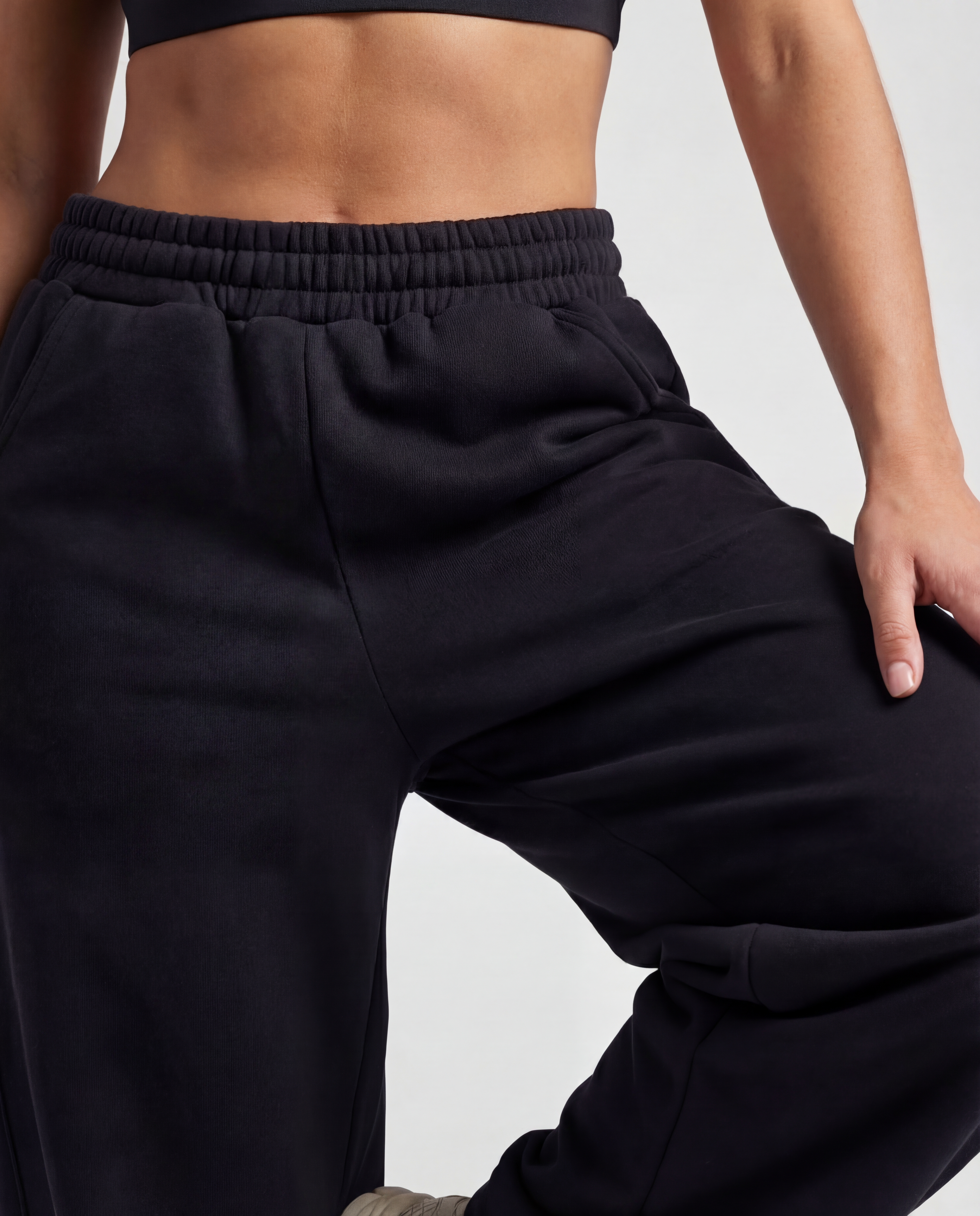 Minimalist Barrel Sweatpants